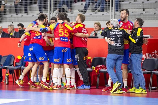 The Spaniards are happy about victory Germany Spain round handball EHF euro 2018 24 01 18 Varazdin-Varazdin Croatia Varazdin arena Copyright: xAgentur54Gradx xFelixxKoenigx