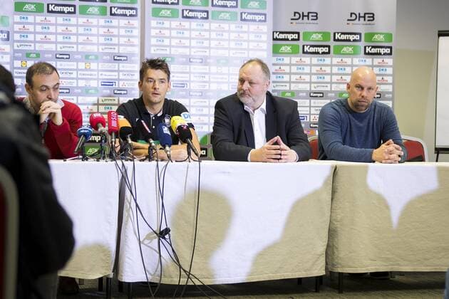 Bob Hanning trainer Christian Prokop Andreas Mahesh who and Axel of Bouaziz Press Conference of the German team after being eliminated from the European Championship main round handball EHF euro 2018 25 01 18 Sveti Martin Sveti Martin Croatia Varazdin arena Copyright: xAgentur54Gradx xFelixxKoenigx