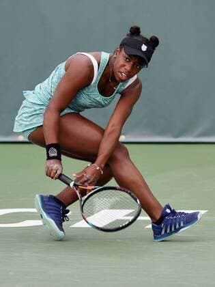 NEWPORT BEACH, CA - JANUARY 25: Sachia Vickery (USA) rin action during the first set of a match against Rebecca Peterson (SWE) during the Oracle Challenger Series tournament played on January 25, 2018 at the Newport Beach Tennis Club in Newport Beach, CA. (Photo by John Cordes Icon Sportswire) TENNIS: JAN 25 Oracle Challenger Series Icon506180125003 EDITORIAL USE ONLY
