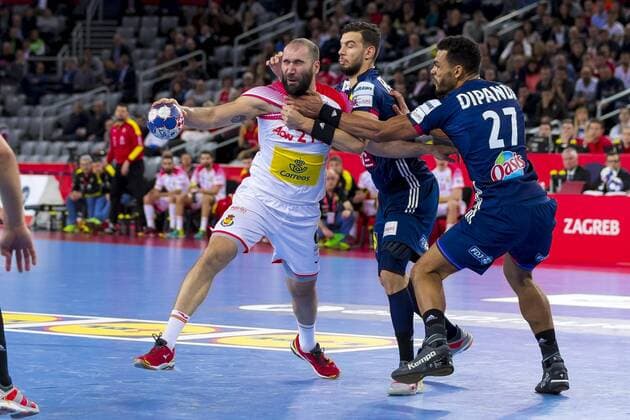 Nedim Raghavan Nr 5 France and Adrien Dipanda nr 27 France-Joan Canellas Nr 21 Spain France Spain semi-final handball EHF euro 2018 26 01 18 Zagreb Zagreb Croatia Zagreb arena Copyright: xAgentur54Gradx xFelixxKoenigx