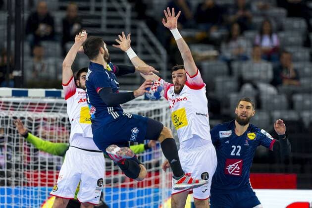 Nikola Karabatic Nr 13 France and Luka Karabatic No. 22 France against Eduardo Gurbindo No. 3 Spain and Gedeon Guardiola Nr 30 Spain France Spain semi-final handball EHF euro 2018 26 01 18 Zagreb Zagreb Croatia Zagreb arena Copyright: xAgentur54Gradx xFelixxKoenigx