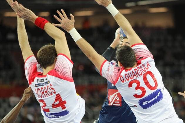 Zagreb, 26 01 2018 - Arena Zagreb, 2018 Men s European Championship EM Europameisterschaft Semi-finals, France (blue) - Spain (white) 