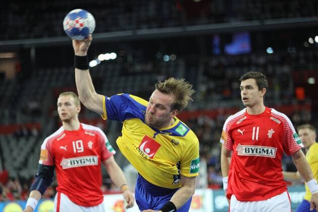 Zagreb, 26 01 2018 - Arena Zagreb, 2018 Men s European Championship EM Europameisterschaft Semi-finals, Denmark (red) - Sweden (yellow) 