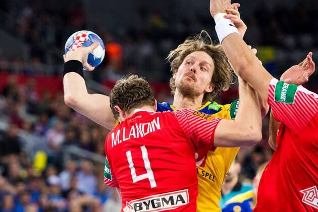 180126 Sweden s Jesper Nielsen during the semi-final between Sweden and Denmark in the European Handball CHAMPIONSHIP January 26, 2018 2018 in Zagreb  Copyright: FREDRIKxVARFJELL BB180126FV076