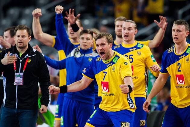 180126 Sweden s Max Darj cheering pa bench during the semi-final between Sweden and Denmark in the European Handball CHAMPIONSHIP January 26, 2018 2018 in Zagreb  Copyright: FREDRIKxVARFJELL BB180126FV087