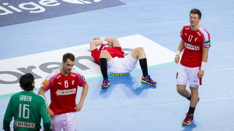 Jannick Green Krejberg Nr 16 Denmark Casper Mortensen Nr 6 Denmark Anders Zachariassen Nr 14 Denmark and Lasse Svan Nr 17 Denmark after the defeat of Denmark Sweden semi-final handball EHF euro 2018 26 01 18 Zagreb Zagreb Croatia Zagreb arena Copyright: xAgentur54Gradx xFelixxKoenigx