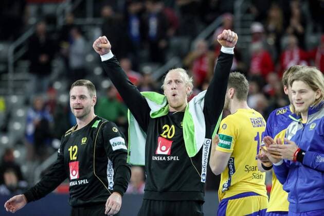 HANDBALL - EHF EURO 2018, DEN vs SWE ZAGREB,CROATIA,26.JAN.18 - HANDBALL - EHF European Championship EM Europameisterschaft semifinal, Denmark vs Sweden. Image shows the rejoicing of Andreas Palicka (SWE), Mikael Appelgren (SWE). GEPAxpictures xMaticxKlansek