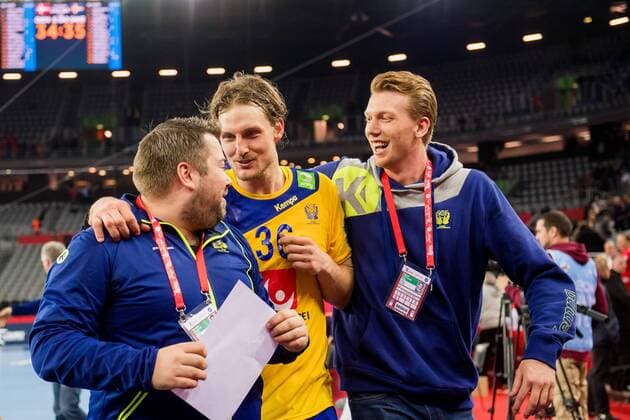 180126 Daniel Vandor Jesper Nielsen and Simon J during the semi-final between Sweden and Denmark in the European Handball CHAMPIONSHIP January 26, 2018 2018 in Zagreb  Copyright: FREDRIKxVARFJELL BB180126FV120