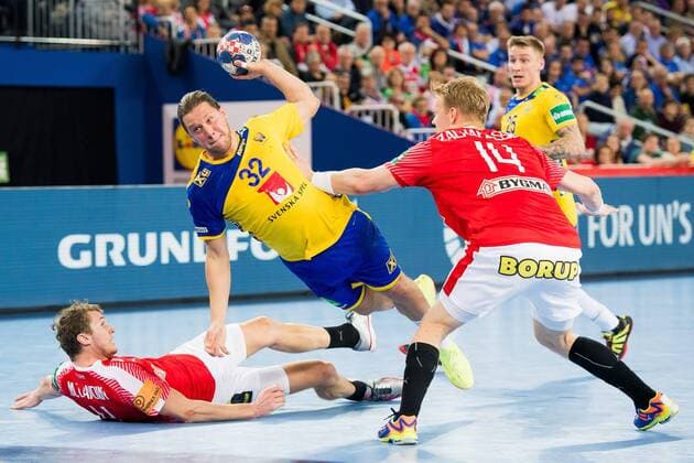 180126 Sweden s Mattias Zachrisson during the semi-final between Sweden and Denmark in the European Handball CHAMPIONSHIP January 26, 2018 2018 in Zagreb  Copyright: FREDRIKxVARFJELL BB180126FV137