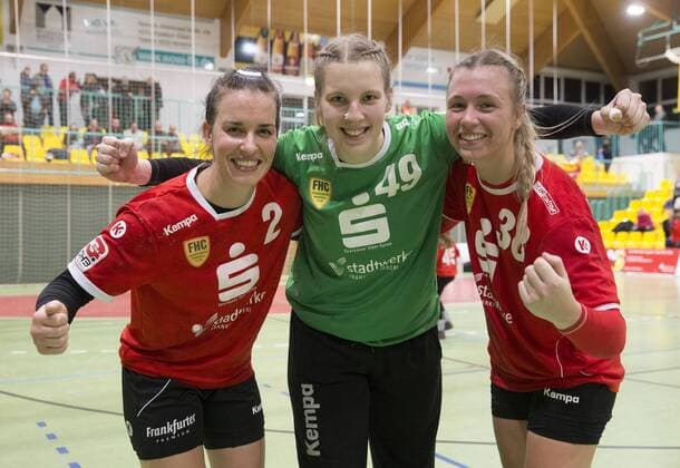 Frankfurt or 27 01 2018 Brandenburg Hall 3 Bundesliga women North Frankfurter HC vs HC HG O K T 28 17 joy at Anja Ziemer Mady, end of the game were actors Anja Schneider and Michelle Dürr forest v l n r to the best FHC and Michelle obtained 7 results for their Mannscha FT