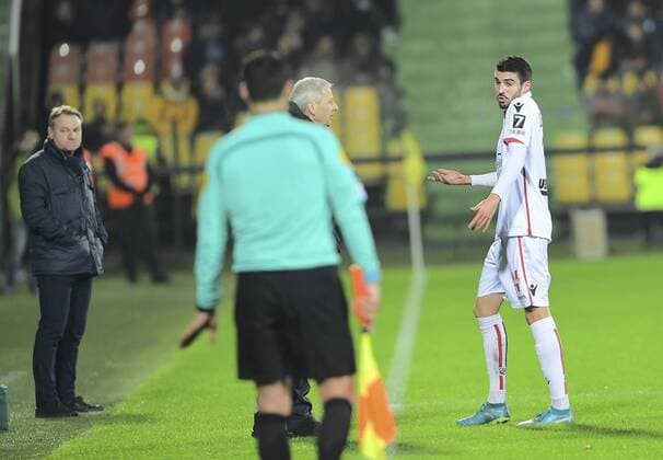 Carton rouge Lees Melou FOOTBALL: Fc Metz vs Nice , 27 01 2018 , Ligue 1, 2017 - 2018 MAO Panoramic 