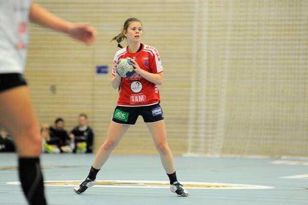 Marie Christine Beddies SG H2Ku Herrenberg of Kuties 22 handball women 2 Bundesliga 27 01 2018 photo TBaur EIBNER Waiblingen Copyright: xEibner-Pressefotox EP_Toba