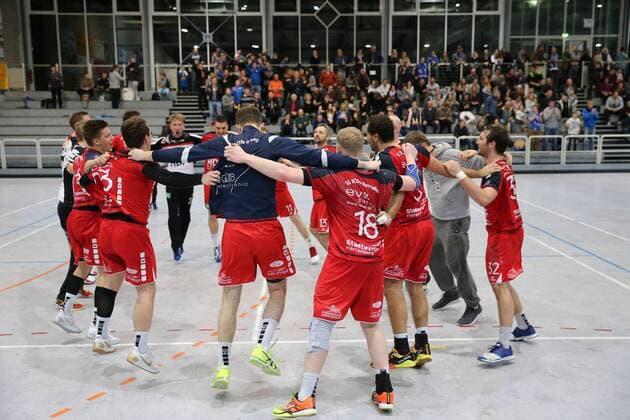 Mens BWOL TuS Steißlingen SG H2Ku Herrenberg 26 27 dance of joy SG players after the victory of Allendale Copyright: xPeterxPisax Eibner-Pressefotox EP_ppa