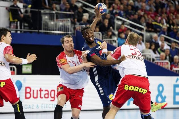 180128 Denmark s Casper U Mortensen and Henrik Toft Hansen defends against France s Luc Abalo in bronze match between Denmark and France in Handball CHAMPIONSHIP 2018 28 January 2018 in Zagreb  Copyright: FREDRIKxVARFJELL BB180128FV025