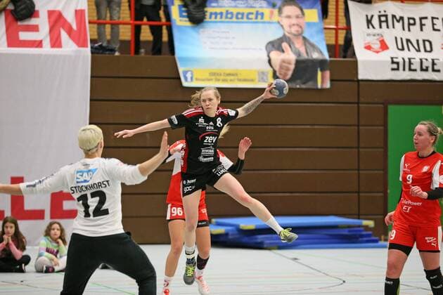 SSP Neurotthalle Ketch Kurpfalz bears BSV Zwickau Zwickau Saxony 8 Fabienne Kracht bears 12 Sabine stick n 96 Lara Eckhardt and 9 Lena fine Profiler Ketch Copyright: xLenhardt xEibner-Pressefotox ep_eer