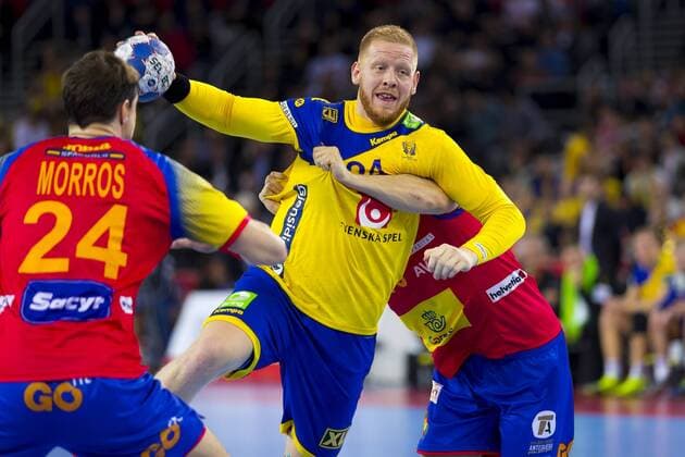 Yom Gottfridsson Nr 24 Sweden against Alex Dujshebaev Nr 10 Spain and Viran Morros de Argila Nr 24 Spain Spain Sweden final handball EHF euro 2018 28 01 18 Zagreb Zagreb Croatia Zagreb arena Copyright: xAgentur54Gradx xFelixxKoenigx