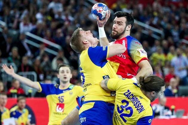 HANDBALL - EHF EURO 2018, ESP vs SWE ZAGREB,CROATIA,28.JAN.18 - HANDBALL - EHF European Championship EM Europameisterschaft final, Spain vs Sweden. Image shows Linus Arnesson (SWE), Gedeon Guardiola (ESP) and Mattias Zachrisson (SWE). GEPAxpictures xMaticxKlansek
