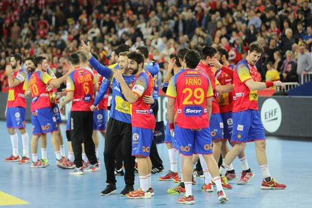Handball EM Finale, Spanien ist Europameister Zagreb, 28 01 2018 - Arena Zagreb, 2018 Men s European Championship EM Europameisterschaft Finals, 3rd place, Spain (red) - Sweden (yellow) 