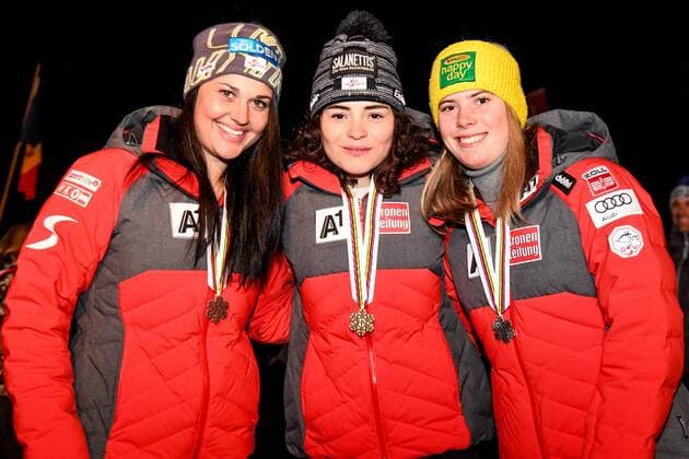 ALPINE SKIING - FIS Alpine Junior World Ski Championships DAVOS,SWITZERLAND,31.JAN.18 - ALPINE SKIING - FIS Alpine Junior World Ski Championships Davos 2018, award cermony, ladies. Image shows the austrian medal winners Franziska Gritsch, Julia Scheib and Katharina Liensberger (AUT). GEPAxpictures xOliverxLerch