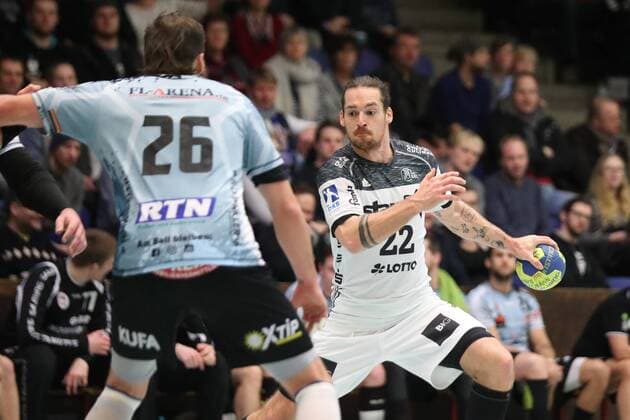 DHK Flensborg vs THW Kiel handball game 31 01 18 Ole Rahmel THW Kiel 22 against Sjoeren Tadesse DHK Flensborg 26 xmmkx