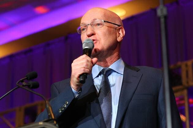 MINNEAPOLIS, MN - FEBRUARY 03: Bart Starr Jr speaks during the Bart Starr Award during Super Bowl LII week on February 3, 2018, at the Hilton, in Minneapolis, MN. (Photo by Rich Graessle Icon Sportswire) NFL American Football Herren USA FEB 03 Super Bowl LII Preview - Bart Starr Award Icon020318616 EDITORIAL USE ONLY