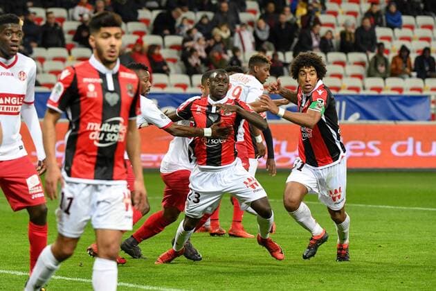 Fußball, OGC Nizza - FC Toulouse Dante Bonfim Costa Santos FOOTBALL : Nice vs Toulouse FC - Ligue 1 - 3 02 2018 LionelUrman Panoramic  B