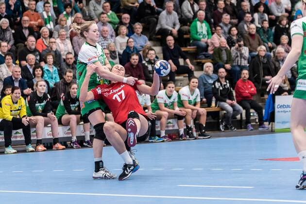 Alexandra Sviridenko Frisch on Göppingen 18 Alicia Stolle HSG Blomberg Lippe 17 fresh on Göppingen against HSG Blomberg Lippe handball 1 Bundesliga women 03 02 2018 Göppingen Copyright: xEIBNER WolfgangxFrankx EP_WFK