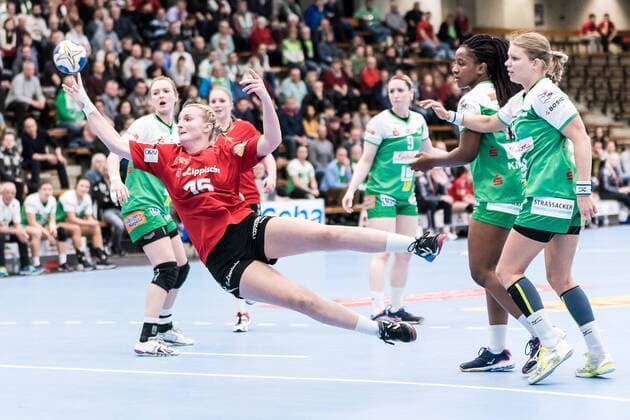 Celine Michielsen HSG Blomberg Lippe 15 fresh on Göppingen against HSG Blomberg Lippe handball 1 Bundesliga women 03 02 2018 Göppingen Copyright: xEIBNER WolfgangxFrankx EP_WFK
