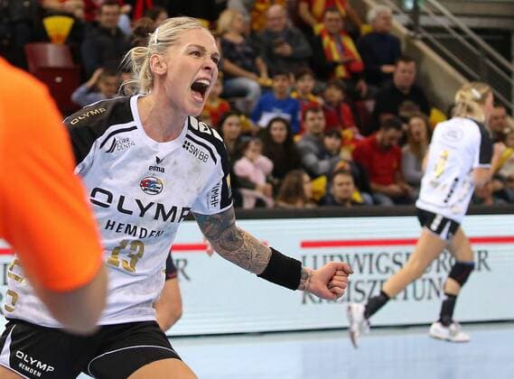 04 02 2018 Ludwigsburg Germany handball Chamions League women season 2017 2018 SG BBM Bietigheim vs Vardar Skopje Luisa Schulze BBM cheers cheers