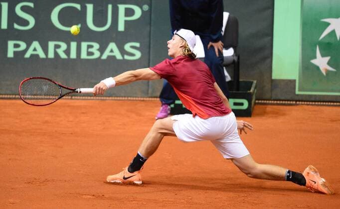 Davis Cup - Coric VS Shapovalov 04.02.2018., City sports hall, Osijek - 1. round of Davis Cup, Croatia-Canada, third day, 4. match, Borna Coric - Denis Shapovalov. Denis Shapovalov.  MarkoxPrpic PIXSELL
