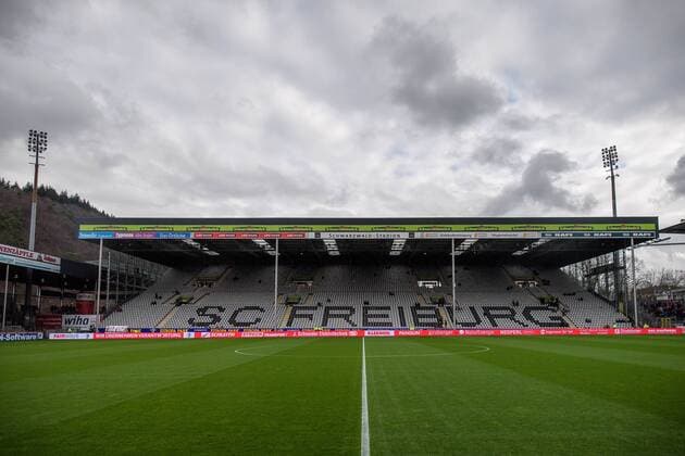 SC Freiburg vs Bayer 04 Leverkusen soccer Bundesliga 03 02 2018 overview backstretch of the Black Forest Stadium during the Bundesliga match between SC Freiburg, Bayer 04 Leverkusen on 03 02 2018 Freiburg, BW Germany Black Forest Stadium