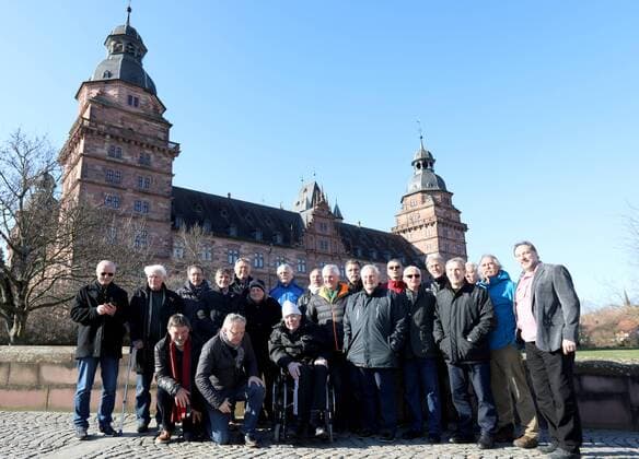 Germany Aschaffenburg Town Hall 05 02 2018 reception for 40 years handball world champion of 1978 image of the handball world champion of 1978 before the Schloss Johannisburg in Aschaffenburg Copyright: HMBxMedia xHeikoxBecker