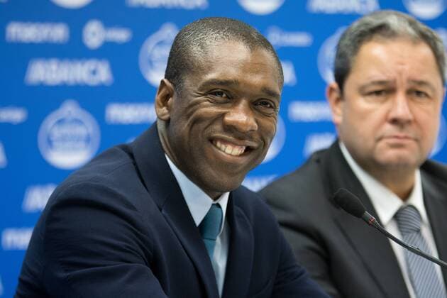 A CORUNA, ESPANA-FEBRERO 2018: Clarence Seedorf presentado como nuevo entrenador del RC Deportivo de la Coruna de Liga BBVA el 5 de Febrero de 2017 en el Estadio de Riazor en A Coruna, Espana (Photo: Suso Carleos Cordon Press) Cordon Press  xSusoxCarleosx xx