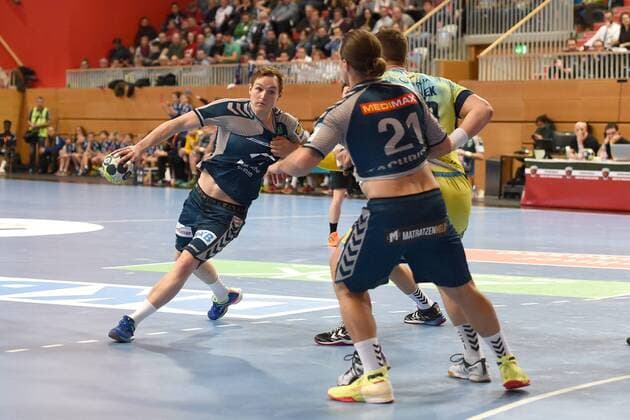 Handball men s EHF Cup season 2017 18 Group B Füchse Berlin Saint-Raphaël var handball Oliver mild Nr 5 foxes Berlin Mattias Zachrisson Nr 21 foxes Berlin 07 02 18 Copyright: xMatthiasxKochx