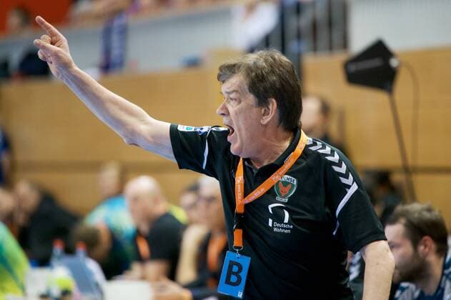 Potsdam 07 03 2018 MBS arena Sports Park airship port handball EHF Cup second round Füchse BERLIN agai St Raphael Var FRA 21 26 Michael PETKOVIC trainer foxes