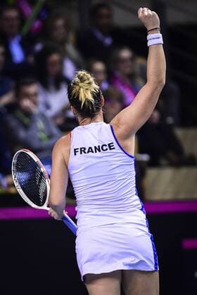 French Pauline Parmentier celebrates during a tennis game between French Pauline Parmentier WTA Tennis Damen 91) and Belgian Elise Mertens (WTA 20), the first rubber of this weekend s Fed Cup World Group Round 1 meeting between France and Belgium in La Roche-sur-Yon, France, Saturday 10 February 2018. LAURIExDIEFFEMBACQ  x05293568x