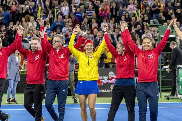 February 11, 2018: Left to Right: Florin Segarceanu the team captain of Romania, Ana Bogdan (ROU) Alina Tecsor Raluca Olaru (ROU) during the FED Cup by BNP 2018 game between Romania and Canada at Sala Polivalenta, Cluj-Napoca, Romania ROU. Copyright: Cronos Catalin Soare  Copyright: xCronos CatalinxSoarex crfcs11022018118617