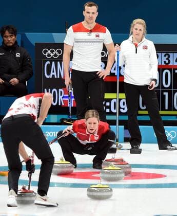 (180212) -- PYEONGCHANG, Feb. 12, 2018 -- Canada s Kaitlyn Lawes (R, Front) and John Morris (L, Front) compete during the curling mixed doubles semifinal against Kristin Skaslien and Magnus Nedregotten from Norway at the 2018 PyeongChang Winter Olympic Games Olympische Spiele Olympia OS at the Gangneung Curling Centre in Gangneung, South Korea, on Feb. 12, 2018. Canada won 8-4. ) (SP)OLY-SOUTH KOREA-PYEONGCHANG-CURLING-MIXED DOUBLES-CAN VS NOR MaxPing 