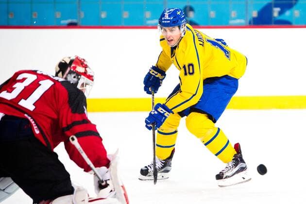 180212 Joakim Lindstrom of Sweden against Goaltender Kevin Poulin of Canada during the Men s Ice Hockey International Friendly match between Australia and Canada during day three of the 2018 Winter Olympics on February 12 2018 in Incheon Photo Petter Arvidson BILDBYR N code PA 91961  Copyright: PETTERxARVIDSON BB180212PA089