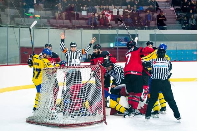 180212 Brawl during the Men s Ice Hockey International Friendly match between Australia and Canada during day three of the 2018 Winter Olympics on February 12 2018 in Incheon Photo Petter Arvidson BILDBYR N code PA 91961  Copyright: PETTERxARVIDSON BB180212PA092