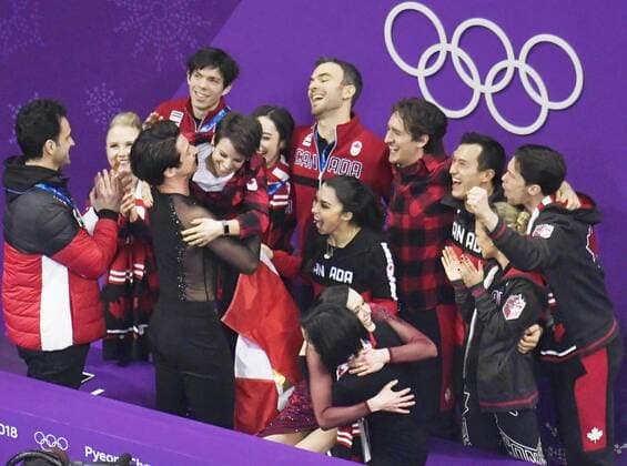 Pyeongchang Olympics The Canadian team celebrates after winning the Figure skating Eiskunstlauf team event in Gangneung, South Korea, at the Pyeongchang Winter Olympics on Feb. 12, 2018. 