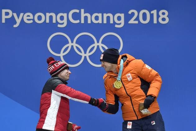 12-02-2018 ALGEMEEN: MEDAL PLAZA OLYMPISCHE SPELEN: Olympic Games Olympische Spiele Olympia OS PEYONGCHANG 2018 Sven Kramer (Team Lottonl-Jumbo) wint Olympisch goud op de 5.000 meter, links Ted Jan Bloemen (CAN) Foto: Sander Chamid xVIxVIxImagesx xSoenarxChamidxsportfotografiexIVx 10047941