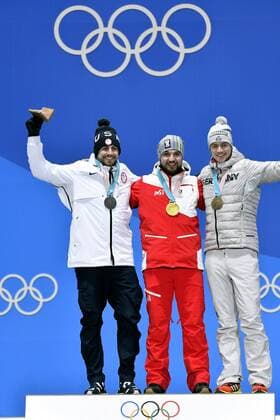 12-02-2018 ALGEMEEN: MEDAL PLAZA OLYMPISCHE SPELEN: Olympic Games Olympische Spiele Olympia OS PEYONGCHANG 2018 Huldiging vlnr. Chris MAZDZER,(USA), David GLEIRSCHER (AUT) en Johannes LUDWIG (GER) Foto: Soenar Chamid xVIxVIxImagesx xSoenarxChamidxsportfotografiexIVx 10048436