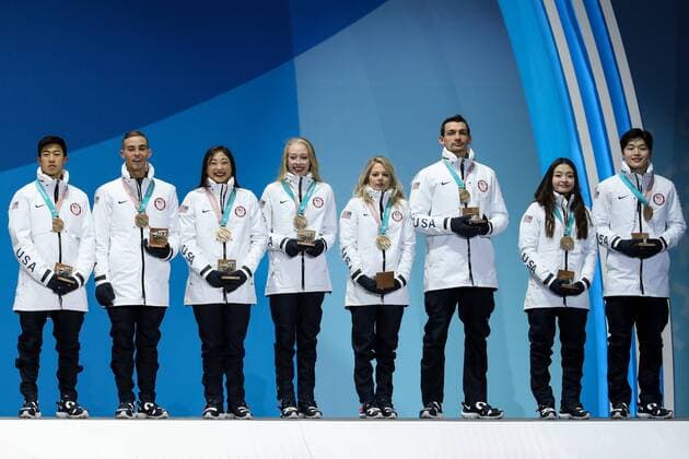 OLYMPICS - 2018 Winter Olympics PYEONGCHANG,SOUTH KOREA,12.FEB.18 - OLYMPICS, Figure skating Eiskunstlauf - Olympic Winter games Winterspiele Spiele Summer games PyeongChang 2018, Medals Plaza, team event, award ceremony. Image shows team USA. Keywords: medals. GEPAxpictures xMaticxKlansek