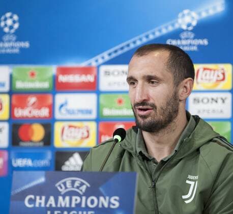 Juventus Presser Giorgio Chiellini of Juventus during a press conference PK Pressekonferenz at Juventus Stadium, Turin Content Not Available For UK Newspapers Copyright: xStefanoxGnechx FIL-11358-0005