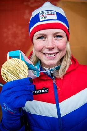 180213 Maren Lundby of Norway gold at the medal ceremony for the Women s Ski Jumping during day four of the 2018 Winter Olympics on February 13 2018 in Pyeongchang Photo Jon Olav Nesvold BILDBYRAN code JE 160160  Copyright: JONxOLAVxNESVOLD BB180213JE064
