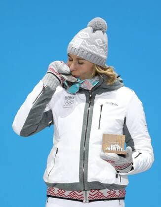 (180213) -- PYEONGCHANG, Feb. 13, 2018 -- Second-placed Anastasiya Kuzmina from Slovakia poses for photos during the medal ceremony of women s 10km pursuit event of biathlon at the 2018 PyeongChang Winter Olympic Games Olympische Spiele Olympia OS at the Medal Plaza in PyeongChang, South Korea, on Feb. 13, 2018. ) (SP)OLY-SOUTH KOREA-PYEONGCHANG-BIATHLON-WOMEN S 10KM PERSUIT-MEDAL CEREMONY BaixXuefei 