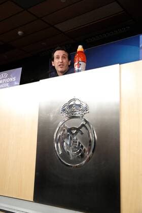 Paris Saint Germain s Spanish head coach Unai Emery attends a press conference PK Pressekonferenz on the eve of the Champions League first stage match against Real Madrid at Santiago Bernabeu stadium in Madrid, Spain, 13 February 2018. Paris Saint Germain s press conference !ACHTUNG: NUR REDAKTIONELLE NUTZUNG!  Copyright: xJuanjoxMartinx GRAF882 20180213-636541513409497042