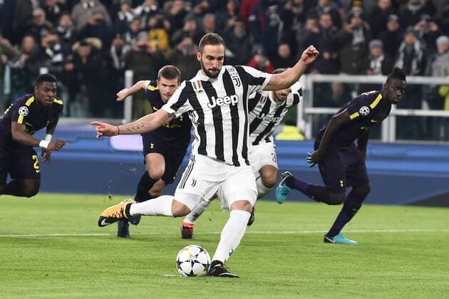 Mg Torino 13 02 2018 - Champions League Juventus-Tottenham foto Matteo Gribaudi Image nella foto: gol Gonzalo Higuain 
