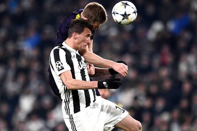 Mg Torino 13 02 2018 - Champions League Juventus-Tottenham foto Matteo Gribaudi Image nella foto: Mario Mandzukic-Eric Dier 